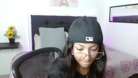 Snapshot of vannesweet_ chatting on 17, 5, 2026 vane online show from 17, 5, 2026