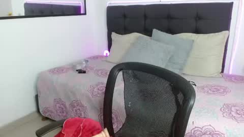 Snapshot of vannesweet_ chatting on 30, 5, 2026 vane online show from 30, 5, 2026