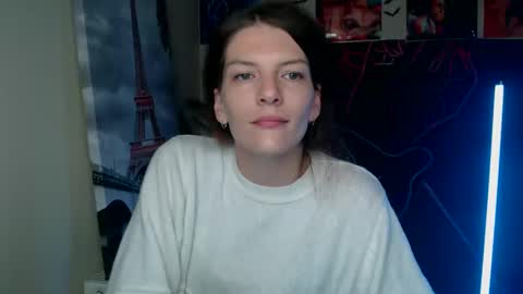 Snapshot of vanrey_ chatting on 9, 10, 2025 Vanessa online show from 9, 10, 2025