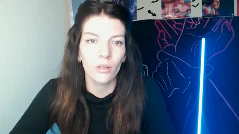 Snapshot of vanrey_ chatting on 12, 10, 2025 Vanessa online show from 12, 10, 2025