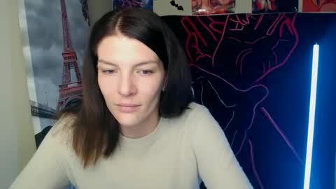 Snapshot of vanrey_ chatting on 17, 10, 2025 Vanessa online show from 17, 10, 2025