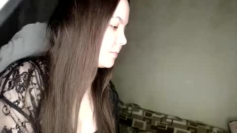 Var Kiss online show from 30, 11, 2025