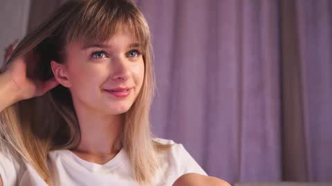 Heeeeey Im Hanna the art of tease  online show from 20, 1, 2025