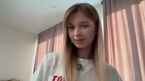 Heeeeey Im Hanna the art of tease  online show from 1, 12, 2025