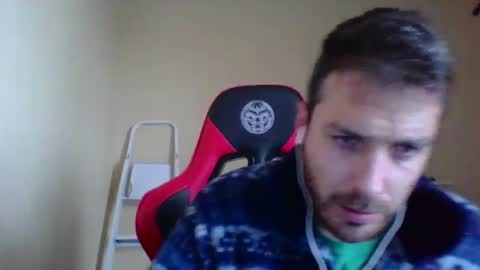 Snapshot of vascorro20 chatting on 5, 12, 2024 vascorro20 online show from 5, 12, 2024