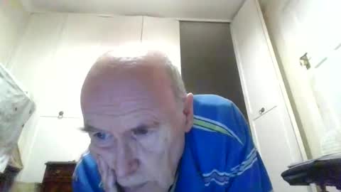 vaughan1010 online show from 15, 12, 2025