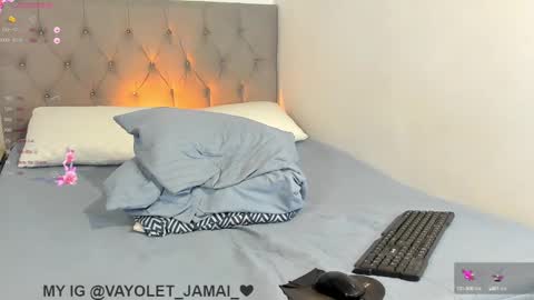Hi Im Vayolet online show from 20, 12, 2024