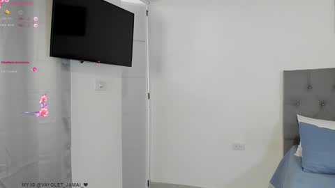 Hi Im Vayolet online show from 13, 2, 2025