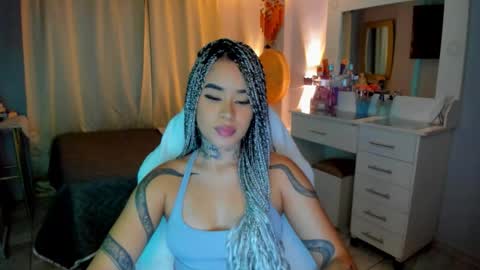 Snapshot of vayolett_bass chatting on 27, 3, 2026 Vayolett Bass online show from 27, 3, 2026