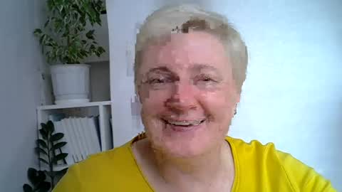 Snapshot of vea_motty chatting on 1, 6, 2026 vea_motty online show from 1, 6, 2026