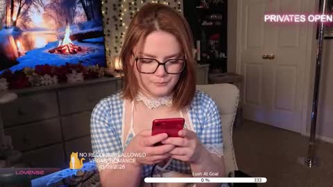 Snapshot of vegas_romance chatting on 10, 1, 2026 vegas_romance online show from 10, 1, 2026