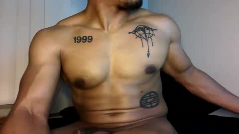 Vegas Love online show from 4, 12, 2025