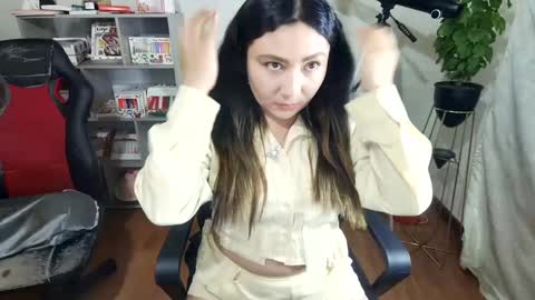 Im VelaI will be Christmas and New Year with my family December 22 to January 13 I will miss you guys. online show from 16, 9, 2025