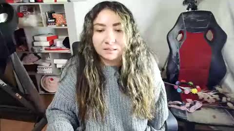 Im VelaI will be Christmas and New Year with my family December 22 to January 13 I will miss you guys. online show from 3, 3, 2026