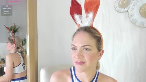 Velora online show from 2, 11, 2025