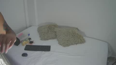 Snapshot of velvet_cartter chatting on 24, 4, 2026 velvet_cartter online show from 24, 4, 2026