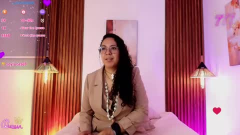 Snapshot of velvet_curly chatting on 4, 5, 2026 Emma Curly online show from 4, 5, 2026