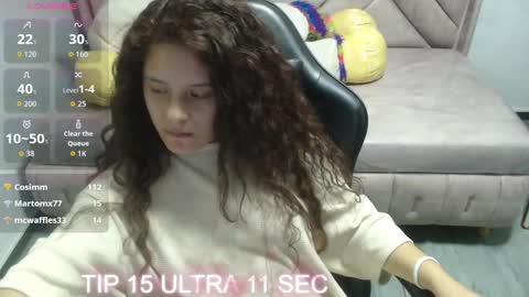 velvet_moon_v online show from 5, 1, 2026