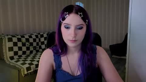 Snapshot of velvet_siren chatting on 4, 6, 2026 Violet online show from 4, 6, 2026