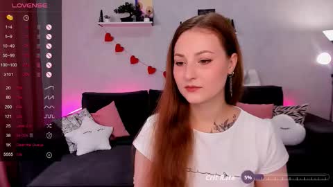Snapshot of velvetcherry_ chatting on 26, 9, 2025 Mia online show from 26, 9, 2025