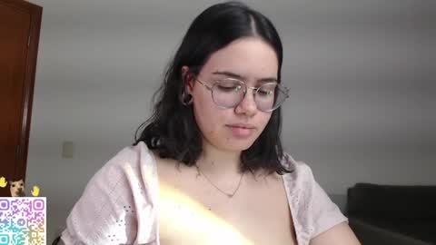 Snapshot of velvetcrystal chatting on 23, 6, 2026 Crystal PVT OPEN online show from 23, 6, 2026
