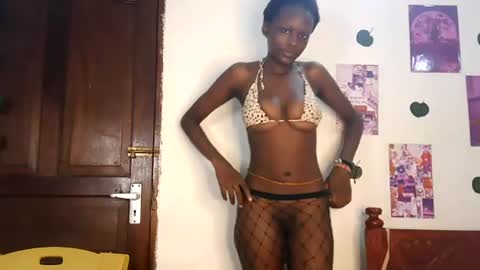 Snapshot of velvetdesiree chatting on 20, 6, 2026 velvetdesiree online show from 20, 6, 2026