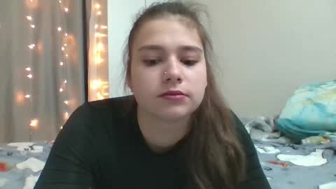 velveted_ivy online show from 10, 11, 2025