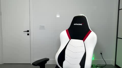 VelvetTGirl online show from 14, 2, 2026