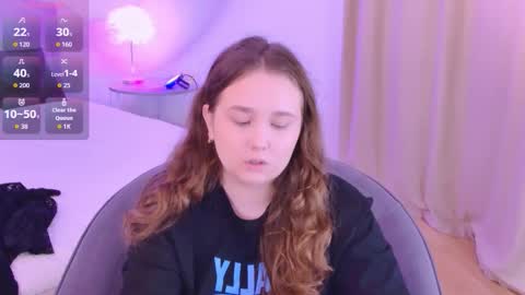 velvetvixencute online show from 19, 10, 2025