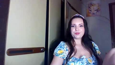 Snapshot of vendi_rassell8855 chatting on 10, 4, 2026 vendi rassell8855 online show from 10, 4, 2026
