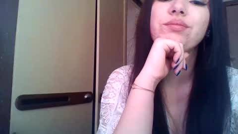 Snapshot of vendi_rassell8855 chatting on 9, 5, 2026 vendi rassell8855 online show from 9, 5, 2026
