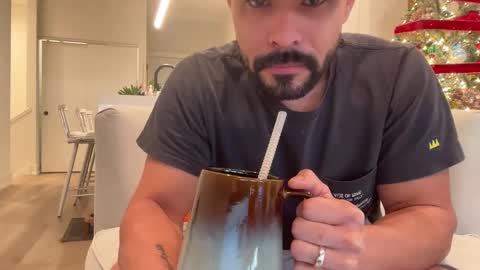 Snapshot of vendickx chatting on 4, 12, 2025 vendickx online show from 4, 12, 2025