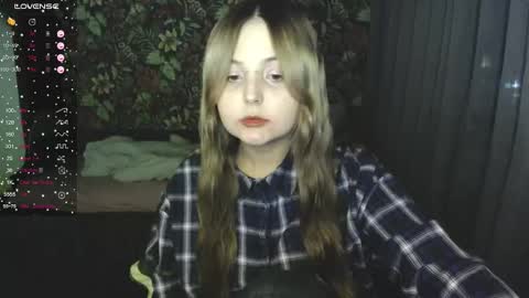 Snapshot of vendymories chatting on 15, 3, 2026 eva 3 online show from 15, 3, 2026