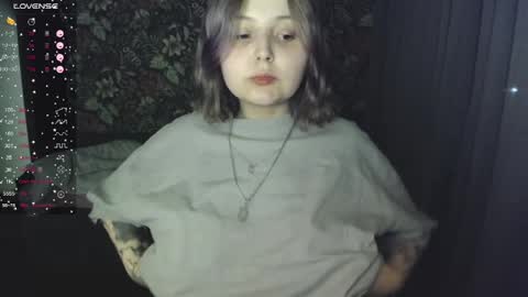 Snapshot of vendymories chatting on 5, 4, 2026 eva 3 online show from 5, 4, 2026