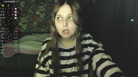 Snapshot of vendymories chatting on 12, 4, 2026 eva 3 online show from 12, 4, 2026