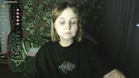 Snapshot of vendymories chatting on 21, 5, 2026 eva 3 online show from 21, 5, 2026