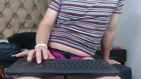 veneno hot online show from 3, 1, 2025