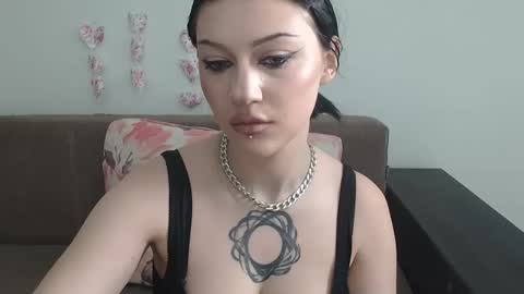 Snapshot of venera_goddess chatting on 17, 2, 2025 Naly online show from 17, 2, 2025