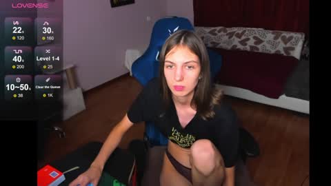 veneradi615 online show from 14, 12, 2024