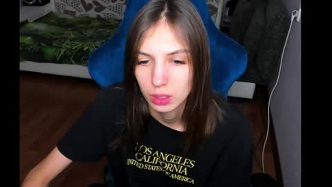 veneradi615 online show from 26, 1, 2025