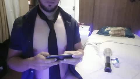 Snapshot of venezuelan420 chatting on 8, 10, 2025 venezuelan420 online show from 8, 10, 2025