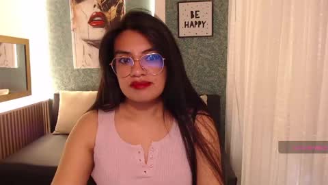 Snapshot of vennuss_mirrd chatting on 24, 4, 2026 Vennuss mirrd online show from 24, 4, 2026