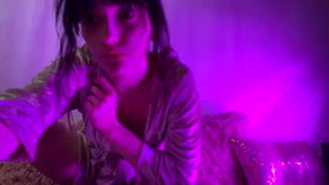 Snapshot of venom_goddess chatting on 27, 11, 2025 venom_goddess online show from 27, 11, 2025