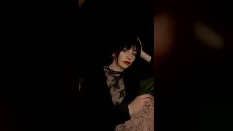 Snapshot of venom_goddess chatting on 23, 4, 2026 venom_goddess online show from 23, 4, 2026