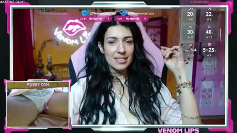 Snapshot of venomouslips chatting on 8, 10, 2025 VenomLips online show from 8, 10, 2025