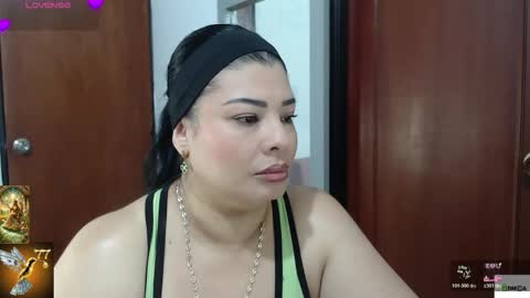 Snapshot of venus1111_ chatting on 12, 5, 2026 HI IM VENUS SMALL BOOBS BIG HEART WARM PUSSY online show from 12, 5, 2026