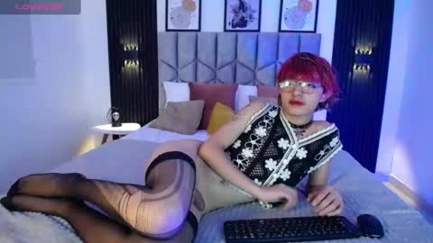 Snapshot of venus_999_ chatting on 12, 6, 2026 venus_999_ online show from 12, 6, 2026