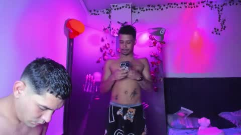 venus_boy2 online show from 22, 11, 2025