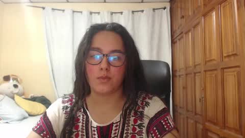 Snapshot of venus_cat_ chatting on 3, 4, 2026 Venus online show from 3, 4, 2026