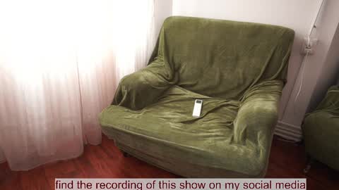 Snapshot of venus_in_jeans chatting on 31, 3, 2026 Bella online show from 31, 3, 2026